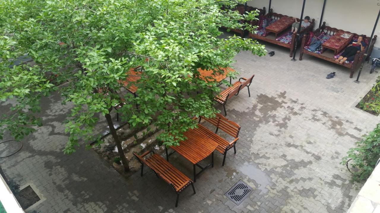Gulnara Guesthouse Taszkent Zewnętrze zdjęcie